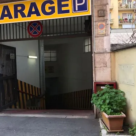 Vatican Penthouse Near S.peter's Square Roma