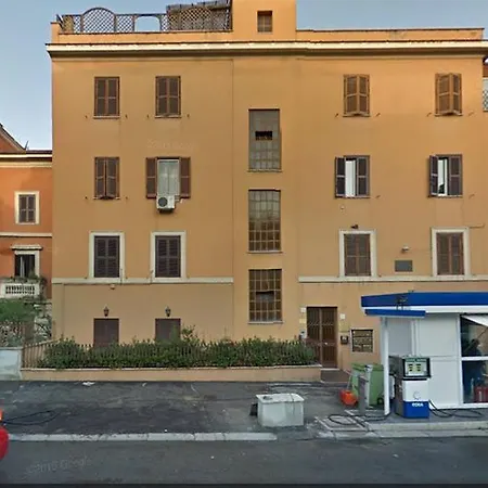 Vatican Penthouse Near S.peter's Square Roma