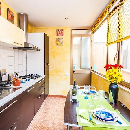 Vatican Penthouse Near S.peter's Square *