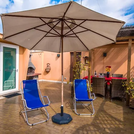 Vatican Penthouse Near S.peter's Square Roma